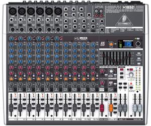 Behringer XENYX X 1832 USB Mixer Analogico