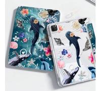 Bellissima e carina cover trasparente in acrilico dipinta a doppia faccia con elementi marini cartoni animati come squali, balene, conchiglie e fiori, antiurto, adatta per iPad 7a, 8a e 10a generazion