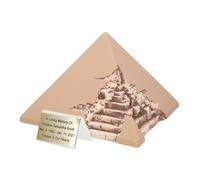 Bellissima urna di cremazione a piramide per ceneri di adulti. Splendido luogo