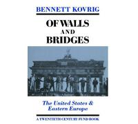 Bennett Kovrig Of Walls and Bridges (Tascabile)