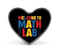 Benvenuti al laboratorio di matematica Spilla da bavero smaltata Spille a bottone Spilla Distintivo a cuore Gioielli divertenti per zaino Vestiti Cappelli