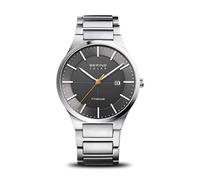 BERING Solar 15239-779 Orologio da polso da uomo, cassa in titanio color argento da 39 mm e quadrante grigio, cinturino in titanio con elementi in titanio, 10 ATM