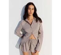Bershka - Camicia attillata a maniche lunghe rosa pastello XL