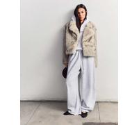 Bershka - Giacca écru con pelliccia sintetica-Bianco S