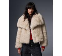 Bershka giacca effetto pelliccia con rever in ecru-Bianco L