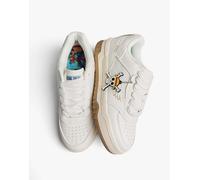 Bershka - One Piece - Sneakers stile skater bianche con portachiavi-Bianco 43