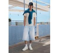 Bershka - Pantaloncini bermuda in denim blu chiaro stile skater 34