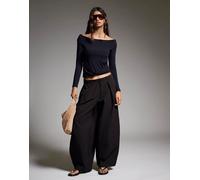 Bershka - Pantaloni tecnici neri a pieghe-Nero XL