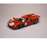 Best Model BT9156 LOLA T 70 COUPE' '67 PROVA RED 1:43 Modellino