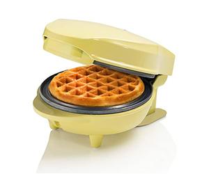 Bestron Waffle Maker, Piastra per waffel mini Ø10 cm, piccola macchina per waffel con rivestimento antiaderente, per compleanni di bambini, feste di famiglia, Pasqua o Natale, 550 watt, colore: giallo