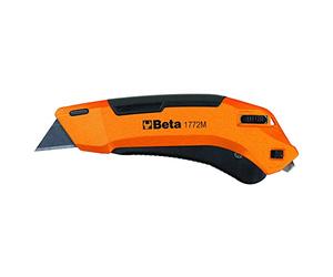 BETA - Cutter di Sicurezza a Lama Retrattile con 4 Lame, Taglierino Professionale con Rientro Automatico a Molla, Corpo in Lega Pressofusa, Profondità Taglio Regolabile 0-25 mm, 1772M
