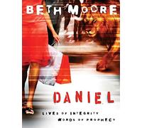 Beth Moore Daniel: Lives Of Integrity Member Book (Tascabile)
