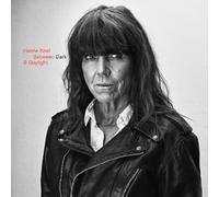 Between Boel Hanne - Dark & Daylight