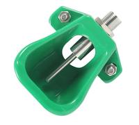 Bevitore di plastica verde automatico della ciotola dell'acqua del bestiame | Questo abbeveratoio automatico fornisce acqua fresca su richiesta tramite una valvola in ottone per mantenere i tuoi animali
