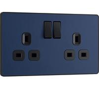 BG Electrical PCDDB22B - Presa a muro con doppio interruttore, senza viti, colore blu opaco, 13 A