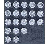 Bandeja para carro 1/6: Juego para tuercas de ruedas de Porsche y VW Touareg | 20 piezas