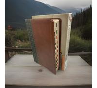 Biblia De Estudio Chitarra Acustica Scofield Piel Caffè Con Verde Reina