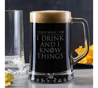 Bicchiere da birra ispirato al Trono di Spade, con scritta "I drink and I Know Things", regalo di Natale per lui, regalo di Natale per lui, boccale da pinta o alcol inciso