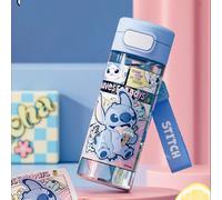 Bicchiere d'acqua in plastica con personaggi Disney, capacità 530 ml, design del personaggio Stitch, materiale Tritan, coperchio con pressione One-Click, beccuccio a U per bere direttamente, a prova d