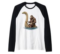 Bigfoot Equitazione Loch Ness Mostro Divertente Cryptid Maglia con Maniche Raglan