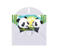 Biglietto di auguri orizzontale con scritta "Two Happy Pandas" con busta bianca a forma di cuore e scritta in lingua inglese "Two Happy Pand