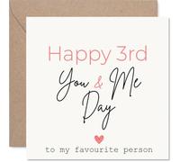 Biglietto romantico per il terzo anniversario - Celebrating Our Third Chapter - Script rosa moderno e cuore disegnato a mano - Sweet Way to Mark You & Me Day - quadrato da 145 mm, busta inclusa