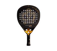 Black Crown Precisione e potenza in un design elegante La racchetta da padel Black Crown Patron Gold combina materiali di alta qualità, design moderno e prestazioni equilibrate: l'ideale per i giocato