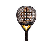 Black Crown Controllo e sensazioni con un look di classe La racchetta da padel Black Crown Special Magic è stata sviluppata per i giocatori che apprezzano la precisione, il comfort e un design di alta
