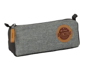 BLACKFIT8 OLD SCHOOL - Astuccio in tessuto riciclabile, astuccio per bambini, ideale per bambini in età scolastica, comodo e versatile, qualità e resistenza, 21 x 7 x 8 cm, Nero/Grigio, M, Casual