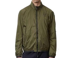 Blauer Giubbotto modello Corto in nylon a collo alto e maniche lunghe con chiusura frontale con zip e tasche laterali, targa con logo sul torace e patch con logo sulla manica sinistra, orlo e p