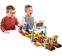 Fisher-Price Blaze and the Monster Machines Mud Pit Race Track, vehicle playset with mud slime for preschool kids ages 3 years and up