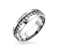Bling Jewelry Clear White April Birth Month Color Channel Set Crystal Eternity Band Ring Per Le Donne In Acciaio Inossidabile Con Tonalità Argento