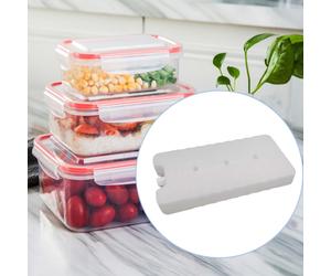 Blocco di ghiaccio che rimane congelato più a lungo. Impacco di ghiaccio per