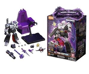 BLOKEES - Transformers G1 Megatron Action Edition 02 - Set per Bambini dai 12 Anni in su, Robot da 18 cm con 45 Giunti mobili, Funzione Luce, Set di Accessori con Trono