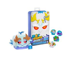 Blox Fruits - Mini Mystery Bundle - Cofanetto a sorpresa con personaggi e accessori esclusivi - Codici DLC per videogiochi, giocattolo ufficiale Roblox per bambini e fan, modello assortito