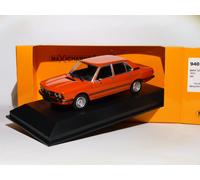BMW 520 del 1972 rosso a 1/43 di Minichamps / Maxichamps 940023006