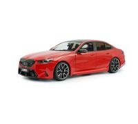 BMW M5 (G90) 2025 Rosso Metallico Modellino Auto 1:18 Solido