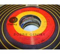 BOBBIE GENTRY - BOBBIE GENTRY 45 RPM Courtyard / Fancy