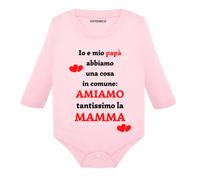 Body neonato manica lunga Io e papà abbiamo una cosa in comune amiamo la mamma