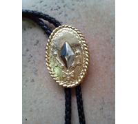 BOLO-TIE IN CUOIO-CRAVATTINO SOGGETTI WESTERN-COWBOYS-1