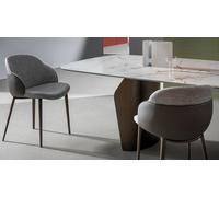 Bonaldo Sedia My Way large con gambe in metallo e seduta a scelta