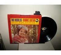 BONNIE GUITAR - two worlds (DOT 3696 LP)