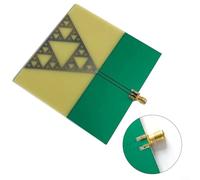 Bordo frattale del modulo dell'antenna con l'antenna di UWB rf per l'interfaccia di SMA Progettazione compatta per la comunicazione multi banda