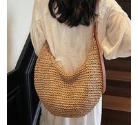 Borsa a mezzaluna oversize in paglia, stile casual e rilassato, super spaziosa. Dotata di tracolla in pelle marrone per indossarla sulla spalla o a tracolla, adatta per l'estate, la campagna, le gite,
