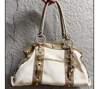 Borsa a tracolla da donna - Stile retrò Y2K con un'estetica biker versatile e distintiva e finiture con borchie; adatta per il tragitto casa-lavoro, l'ufficio, gli appuntamenti, la vita di tutti i gio