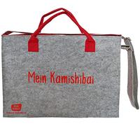 Borsa a tracolla "Mein Kamishibai". Modello 2019: Modell 2022. Grauer Filz, rote Seitenteile, verstärkter Boden, Klettverschluss, zwei Tragegriffe für die Hand, längenverstellbarer Schulterriemen