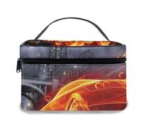 Borsa per il trucco in pelle, autovettura in fiamme che corre lungo una strada cittadina contro il cielo con nuvole di piombo, borse per il trucco portatili impermeabili