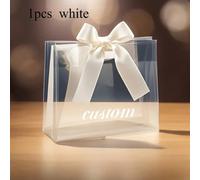 Borse regalo trasparenti personalizzabili, stile minimalista moderno, decorate con nastro bianco. Adatte per regali di prima comunione, matrimonio, battesimo, laurea e festa della mamma. Anche una sce