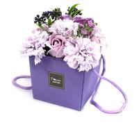 Bouquet di saponi a forma di fiori, alla lavanda