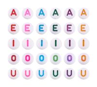 Boutigem - 500 perline in acrilico, forma di moneta, disco, rotonda e piatta, 7 mm, bianche, con lettere A, E, I, O, U, per la creazione di braccialetti del nome dell'amicizia, collane e gioielli